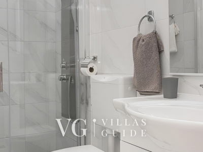 Holiday home Rozara Bathroom