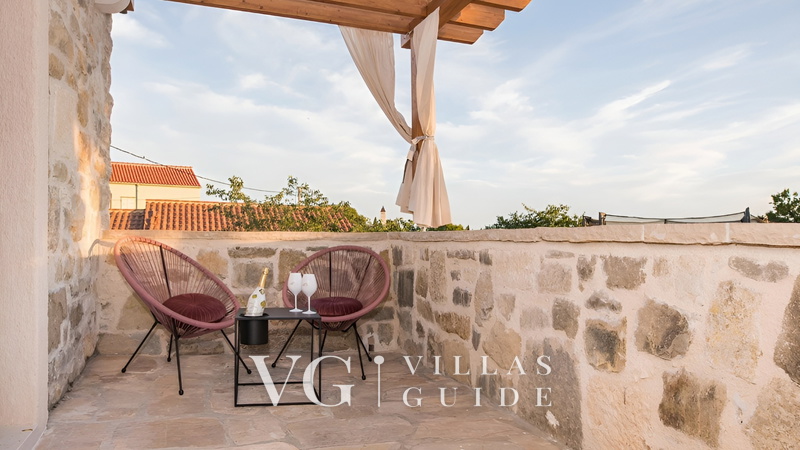 Holiday home Rozara Dvorište i vanjski dio objekta