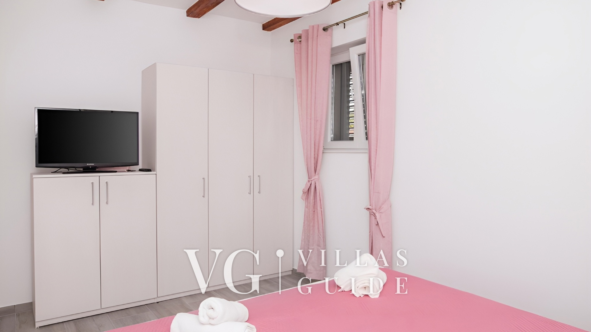 Holiday home Rozara Bedroom