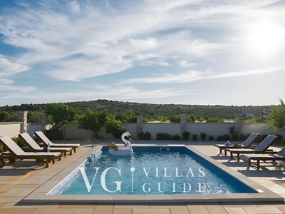 Holiday home Rozara Pool