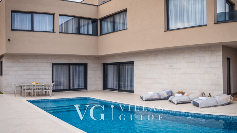 Villa Monte Vinea Garden and property exterior