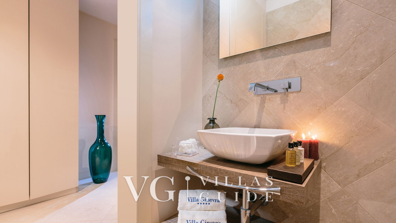 Villa Ginevra Badezimmer