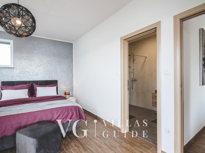 Luxury Villa Mihaela heated pool&beachfront&pet friendly Schlafzimmer