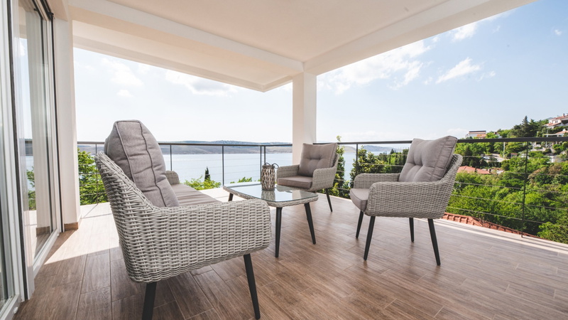 Luxury Villa Mihaela heated pool&beachfront&pet friendly