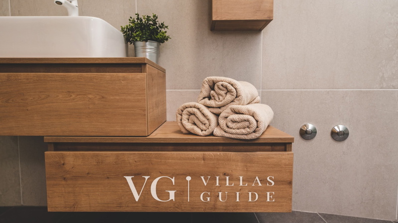 Luxury Villa Mihaela heated pool&beachfront&pet friendly Bathroom