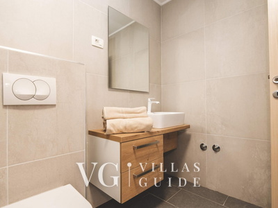 Luxury Villa Mihaela heated pool&beachfront&pet friendly Badezimmer