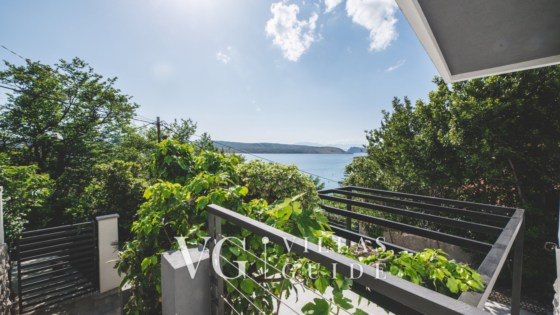 Luxury Villa Mihaela heated pool&beachfront&pet friendly Zusatzinhalte