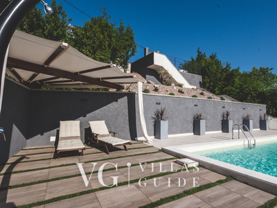 Luxury Villa Mihaela heated pool&beachfront&pet friendly Pool