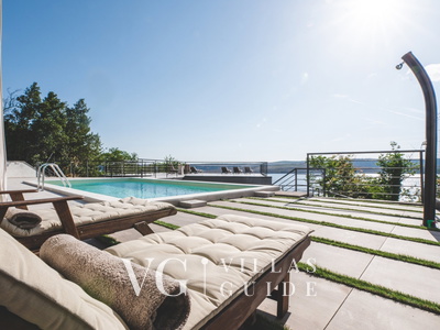 Luxury Villa Mihaela heated pool&beachfront&pet friendly