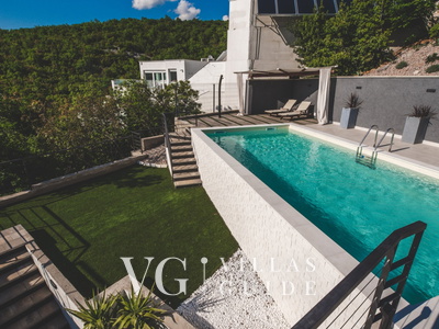 Luxury Villa Mihaela heated pool&beachfront&pet friendly Garten und Außenbereich