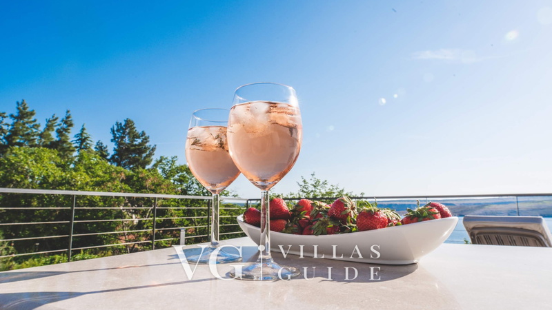 Luxury Villa Mihaela heated pool&beachfront&pet friendly Additional content