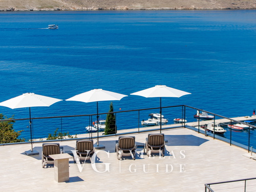 Luxury Villa Mihaela heated pool&beachfront&pet friendly