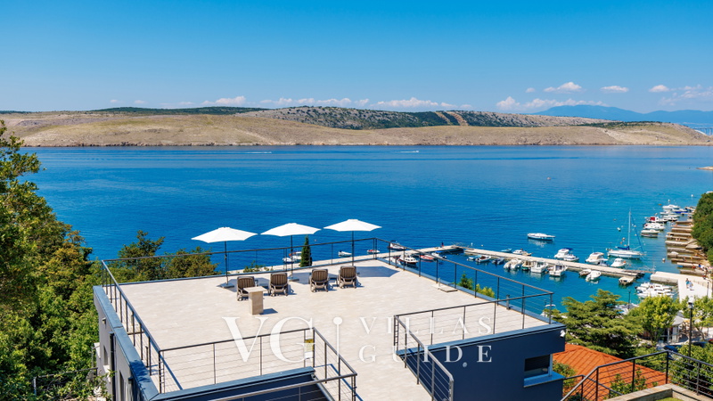 Luxury Villa Mihaela heated pool&beachfront&pet friendly