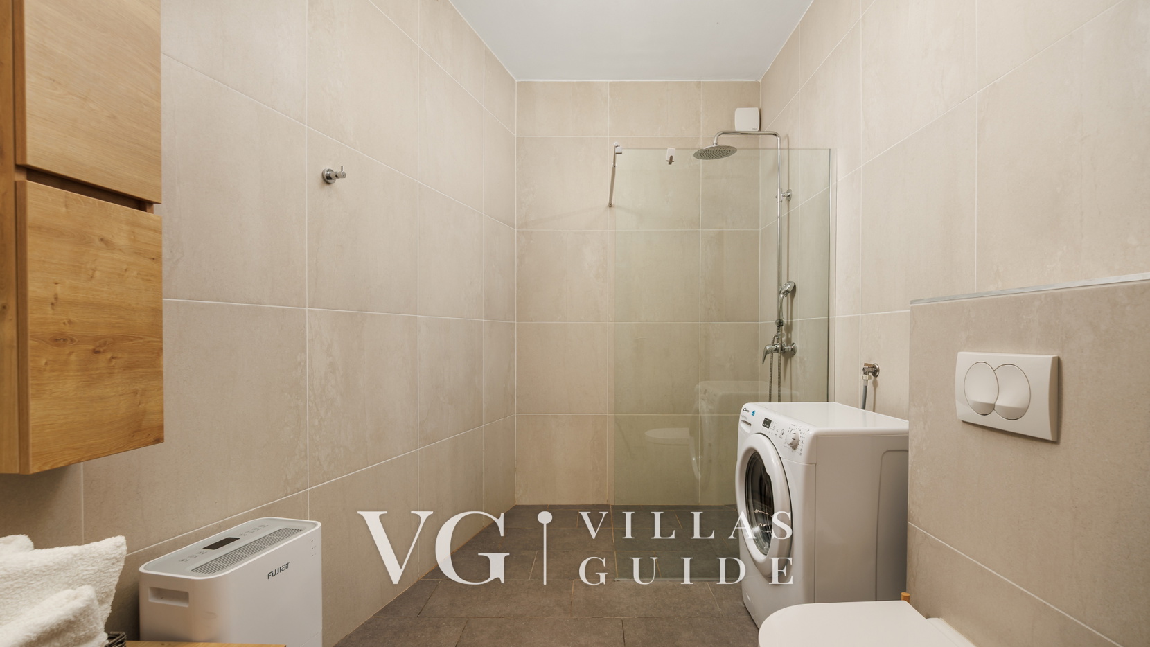 Luxury Villa Mihaela heated pool&beachfront&pet friendly Kupaonica