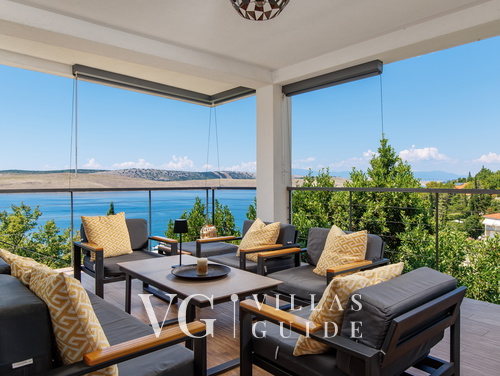 Luxury Villa Mihaela heated pool&beachfront&pet friendly