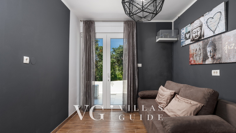 Luxury Villa Mihaela heated pool&beachfront&pet friendly Bedroom