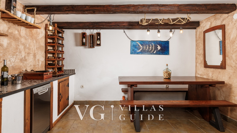 Luxury Villa Mihaela heated pool&beachfront&pet friendly Additional content