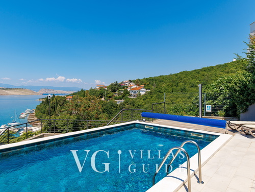 Luxury Villa Mihaela heated pool&beachfront&pet friendly