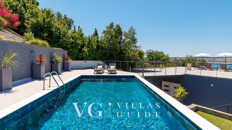 Luxury Villa Mihaela heated pool&beachfront&pet friendly Bazen