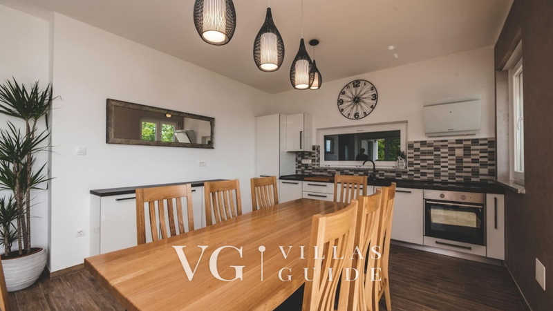 Luxury Villa Mihaela heated pool&beachfront&pet friendly Kitchen