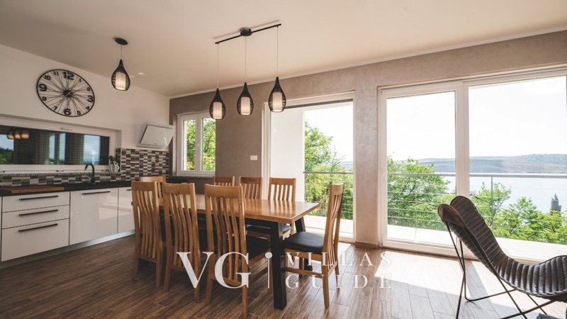 Luxury Villa Mihaela heated pool&beachfront&pet friendly