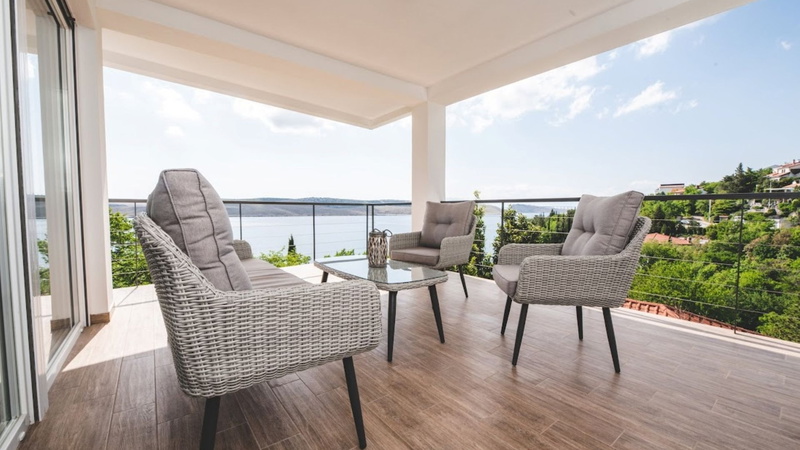 Luxury Villa Mihaela heated pool&beachfront&pet friendly