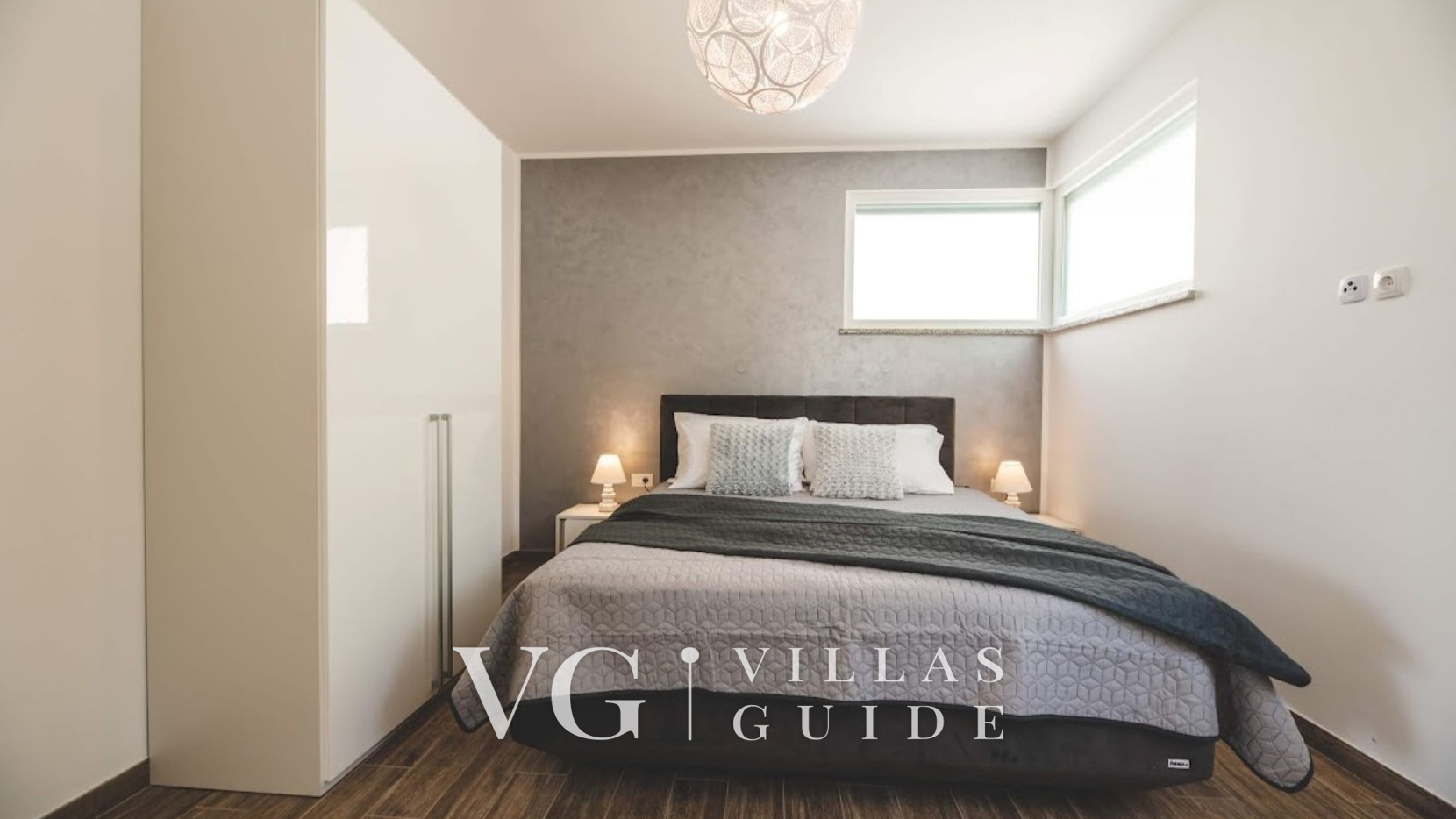 Luxury Villa Mihaela heated pool&beachfront&pet friendly Bedroom