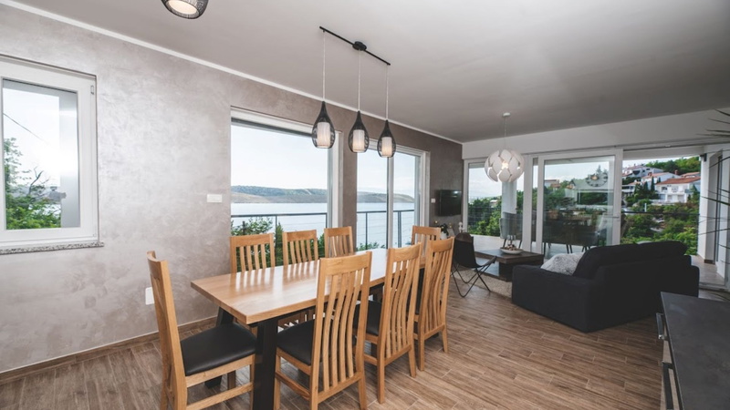 Luxury Villa Mihaela heated pool&beachfront&pet friendly