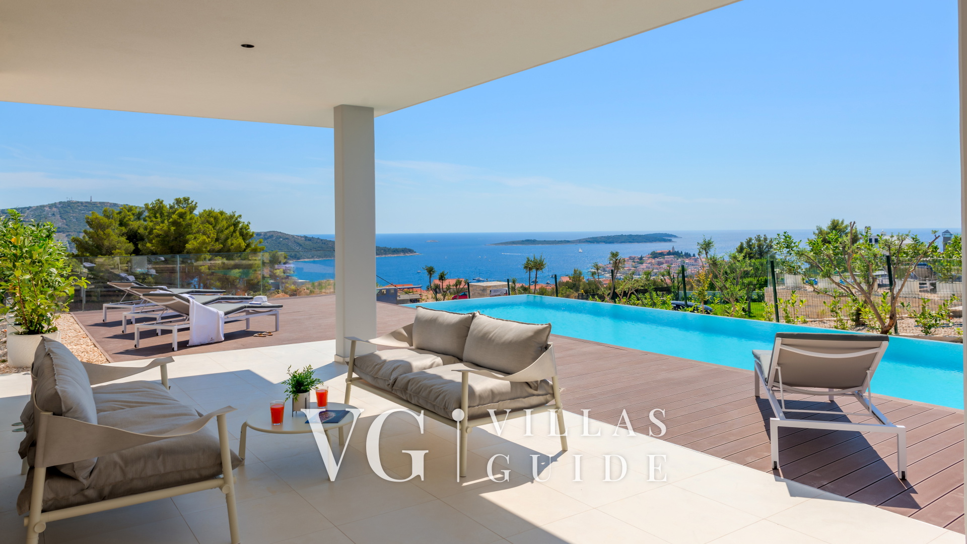 Villa Sunray Garten und Außenbereich