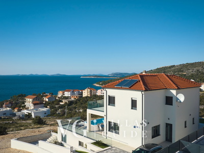 Villa Infinity View Garten und Außenbereich