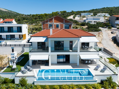 Villa Infinity View Garten und Außenbereich