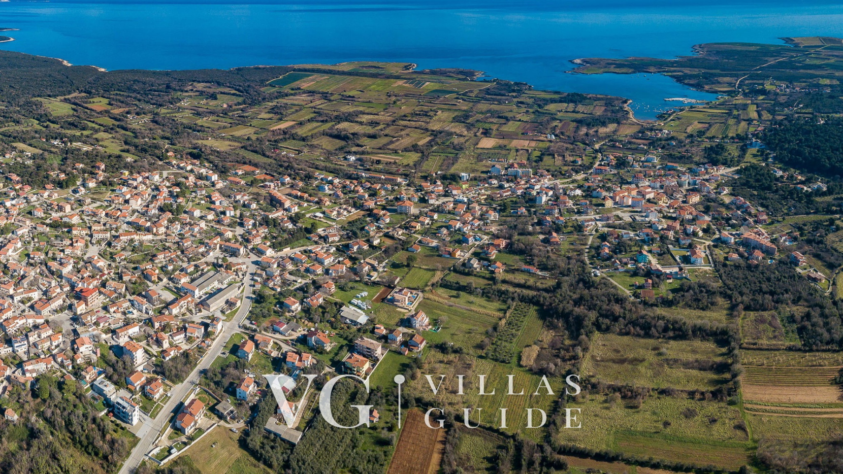 Villa Noemi-Ližnjan Microlocation