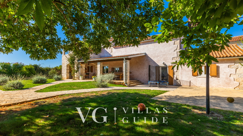 Villa Tancabelka Garden and property exterior