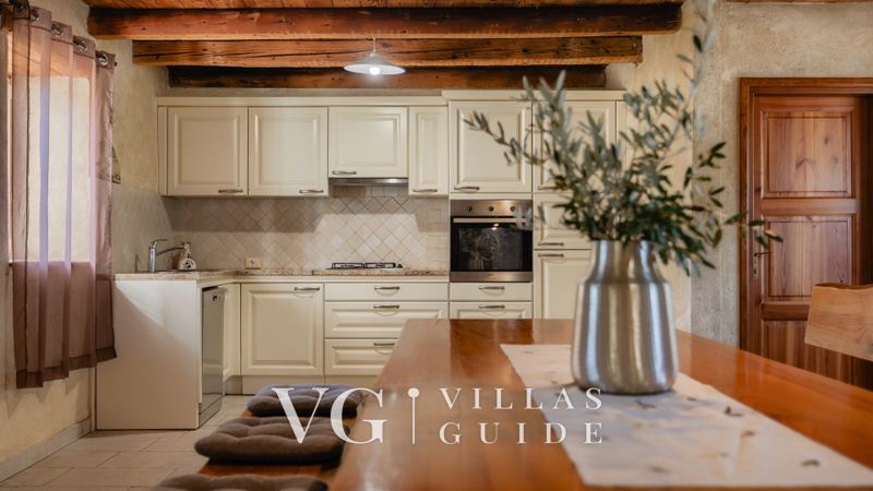 Villa Tancabelka Kitchen