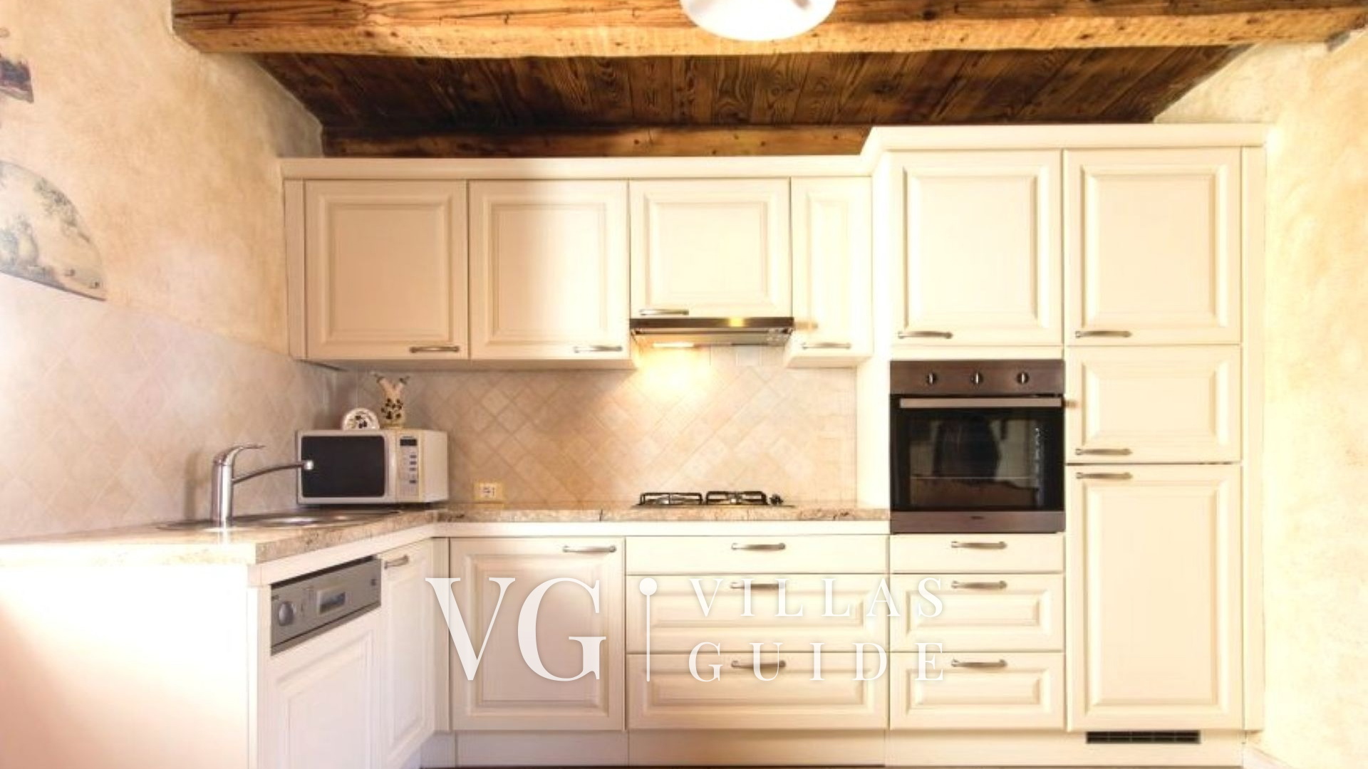 Villa Tancabelka Cucina