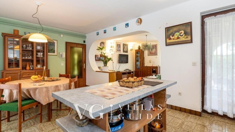 Apartment Biserka Kitchen