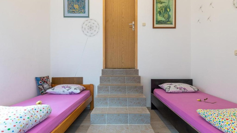 Apartment Biserka with shared pool