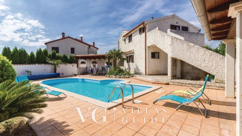 Apartment Biserka 2 Pool