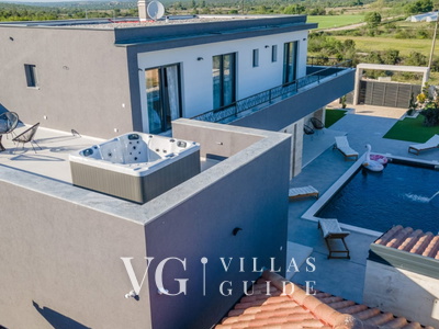 Villa Jollie