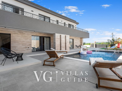 Villa Jollie Piscina