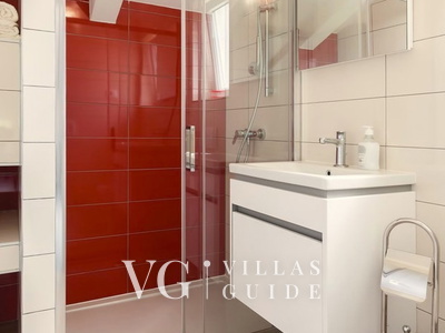 Villa Augustina Bathroom