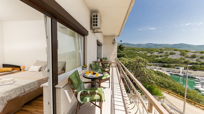 Apartman Vesna beach front&100m near sea