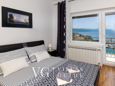 Apartman Vesna beach front&100m near sea