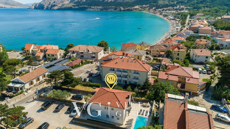 Villa Ketty Luxury House near beach Garden and property exterior