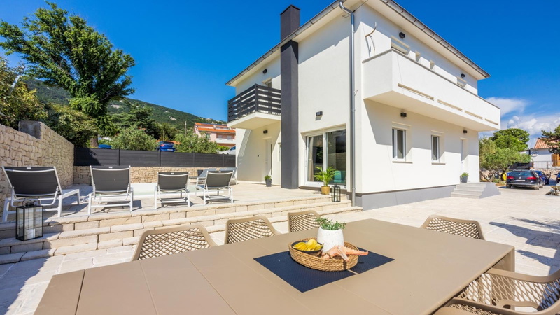 Villa Ketty Luxury House near beach