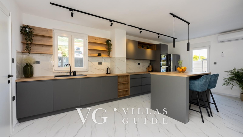 Villa Ketty Luxury House near beach Kitchen