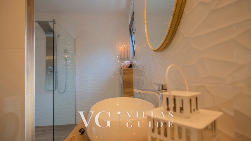 Villa Luxury-Grubine-Makarska Bathroom