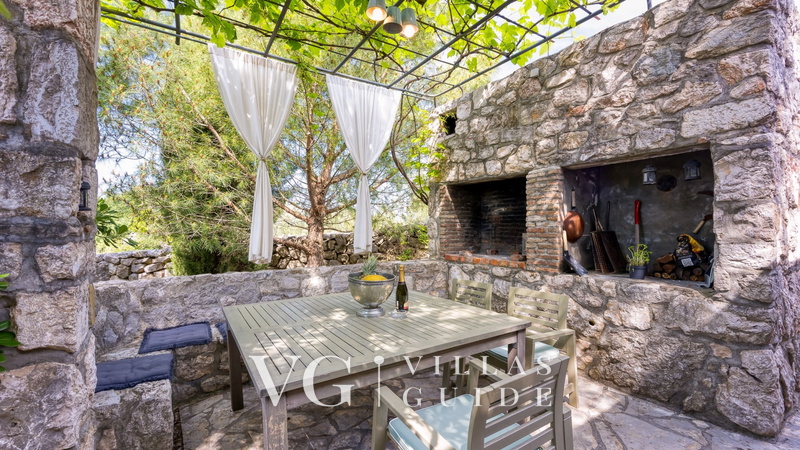 Villa Menta 1 - indigenous stone house