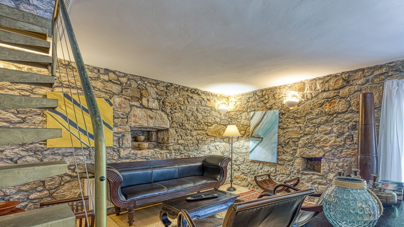 Villa Menta 1 - indigenous stone house