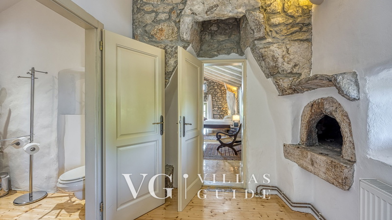 Villa Menta 1 - indigenous stone house Kupaonica